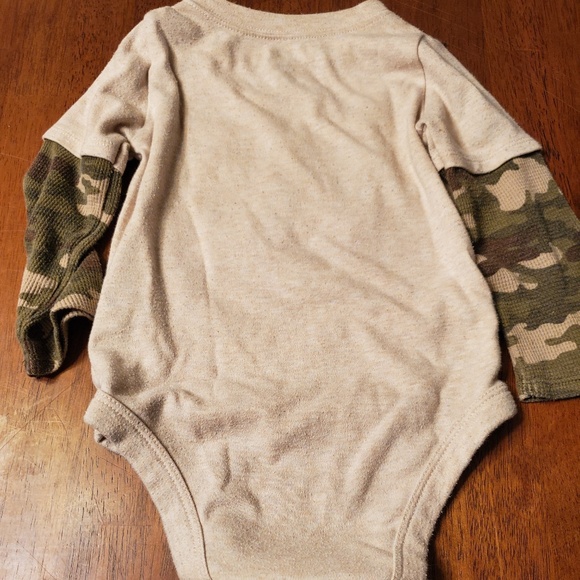 24 Month - Mixed Brand Bodysuits  and Pants - 24 B - Picture 7 of 7